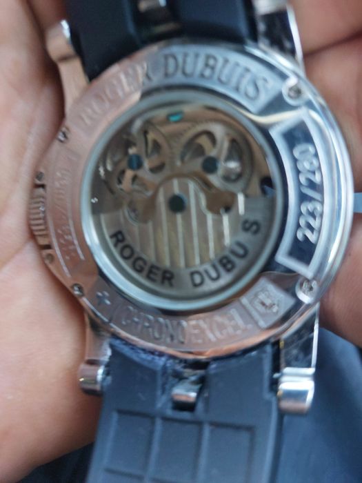 Мъжки часовник.Роджер.Като нов,без кутия  и документи.Автомат.Работи
