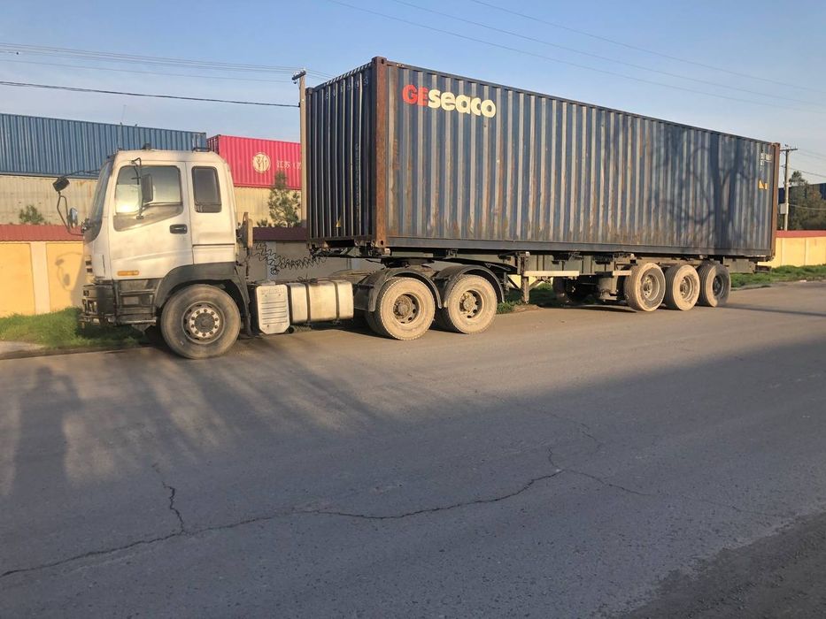 Isuzu oʻtgach Kontenaravoz prisep