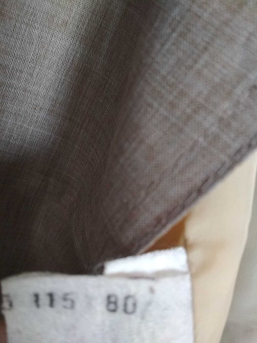 Женская одежда. Плащ