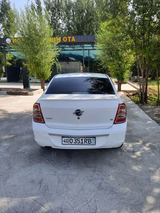 Коблт мошина сотилади