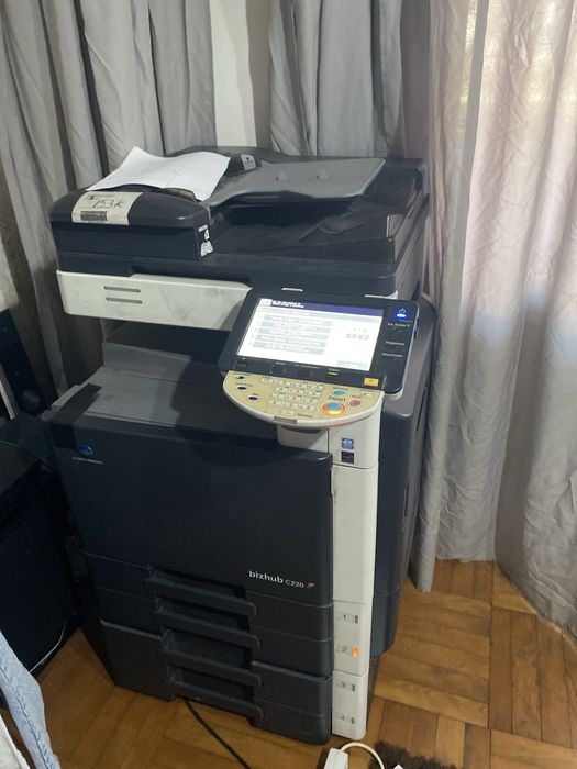 Vand imprimantă bizhub