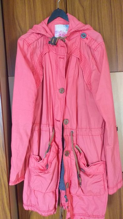 Vand doua geci subtiri dama