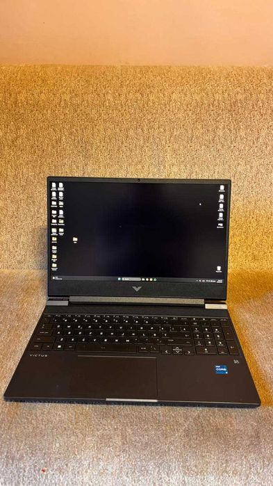 Laptop Gaming HP Victus i5 / 16GB / 512GB / RTX 3050 4GB-în garanțiee!