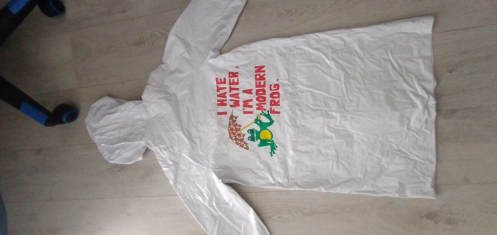 Весели  дъждобрани