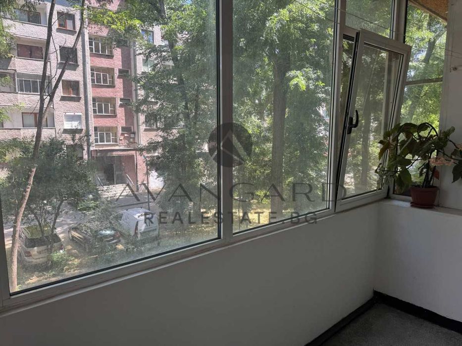 Продава се Многостаен апартамент в Пловдив, Христо Смирненски - 125 кв.м за 2000 €/кв.м - Снимка #10
