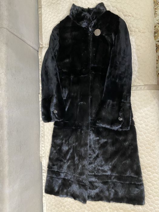 Продаю норковую шубу