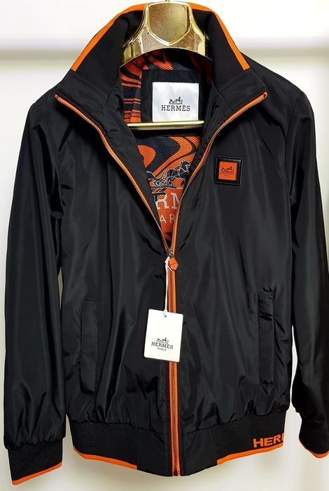 Geaca  H3R.M3.S.calitate premium Italia