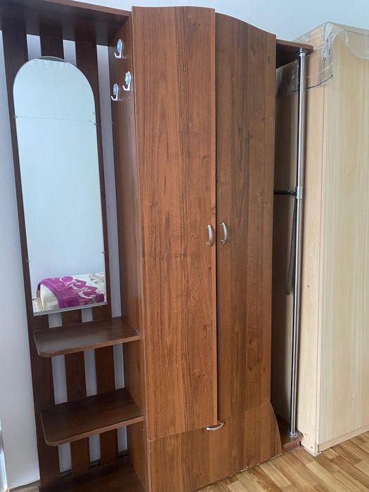 Диван и два кресла б/у