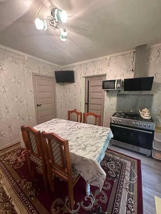 Продам дом .городской тип