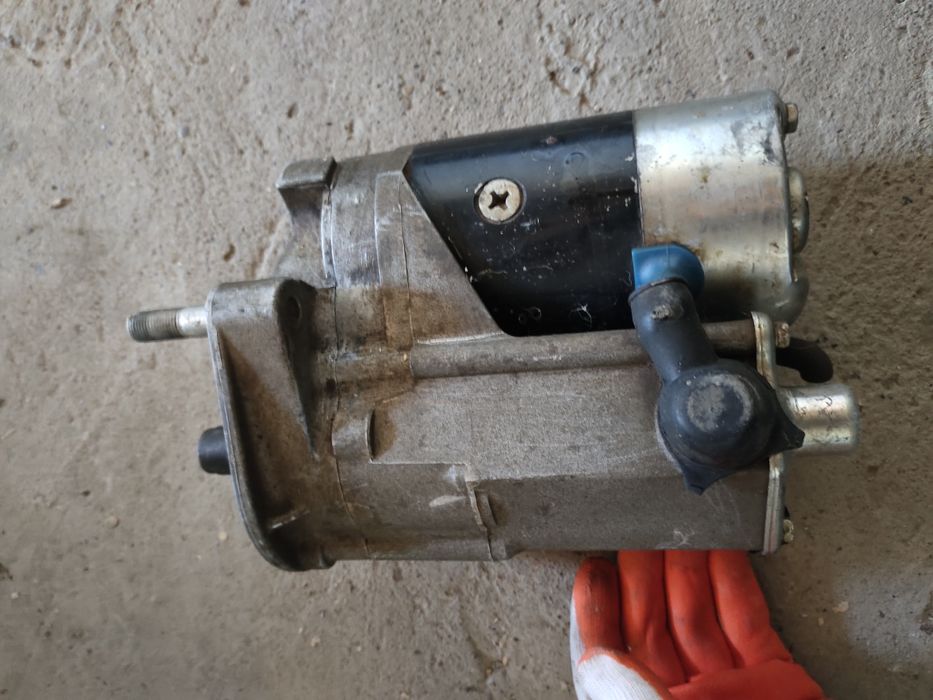 Стартер Тойота Хайлюкс