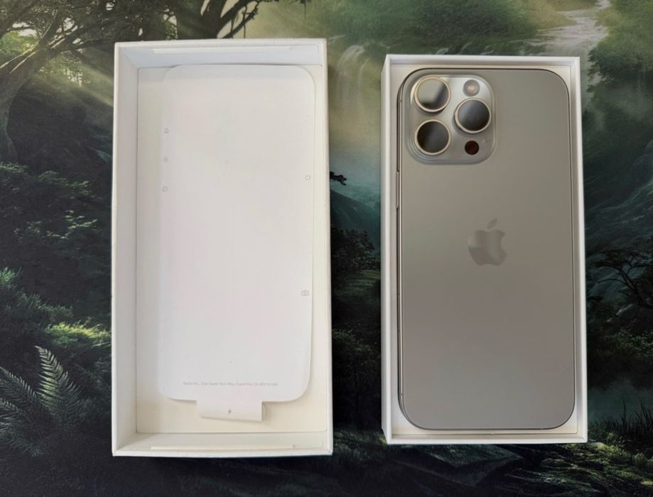 IPhone 16 pro max 256 GB Gray Titanium КАТО НОВ!