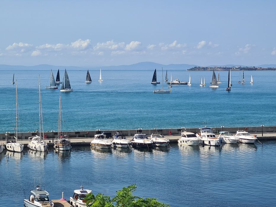 Продава от собственик апартамент  без такса подръжка.в Свети Влас