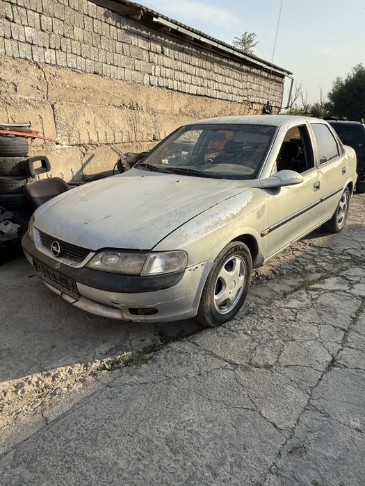 Опель бешка на разбор 1997