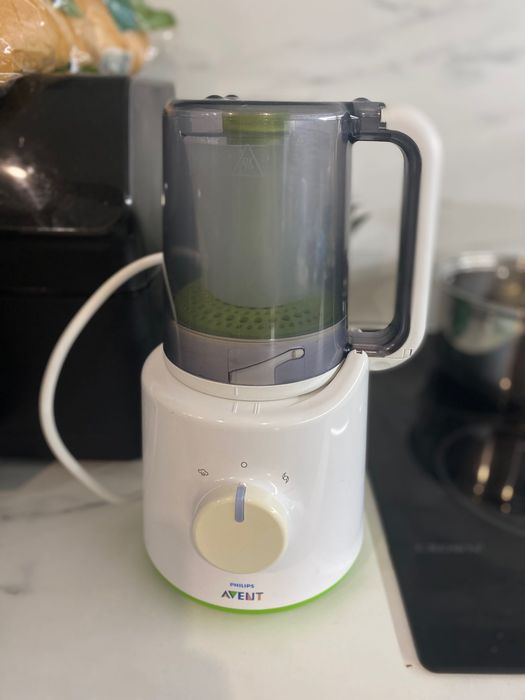 Philips Avent уред за приготвяне на пюрета на пара и пасиране