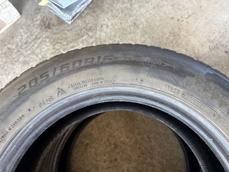 2бр. Зимни Гуми 205/60R/16 -FALKEN- DOT:4722- 4.7мм. ** 35€. за 2бр.**