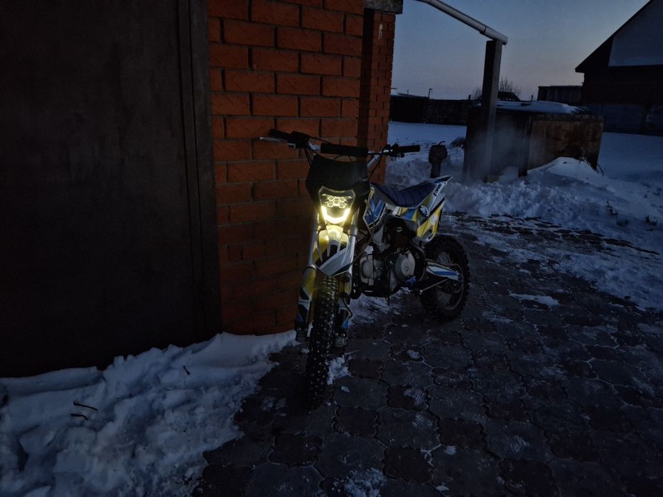 Продам Racer crf 125e