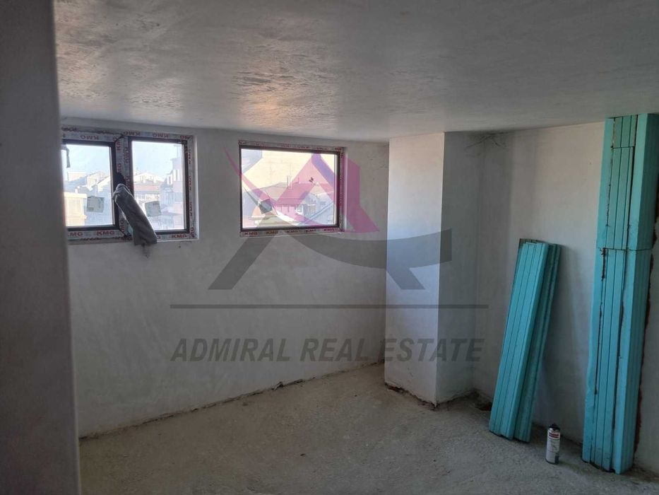 Продава се Тристаен апартамент в Варна, Лятно кино Тракия - 124 кв.м за 1250 €/кв.м - Снимка #4