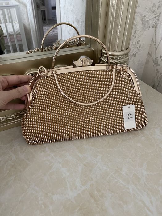 Сотилади сумочкалар. Хаммаси янги, ишлатилмаган