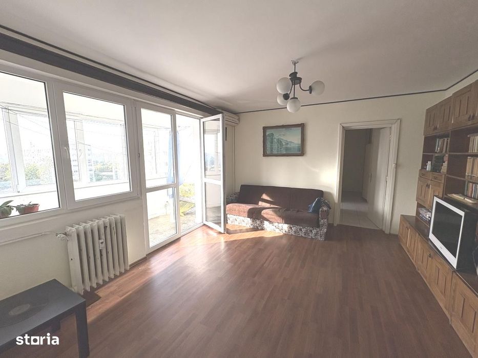 Apartament 3 camere -68.73mp-12 minute de mers pana la metrou  Dristor