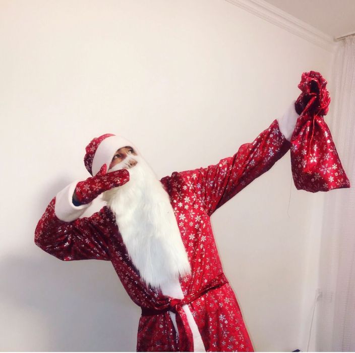 Костюм Деда Мороза / Аяз ата киімі