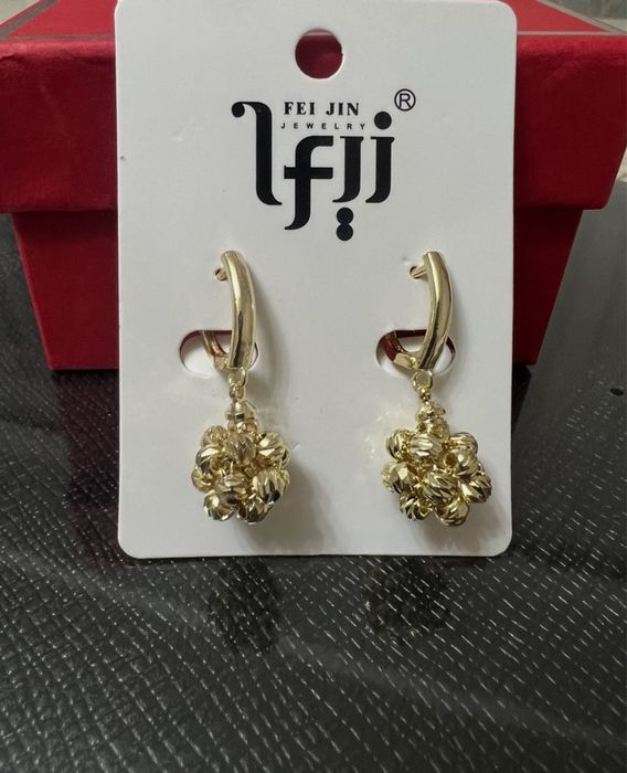 Продам серьги Дорика, новые