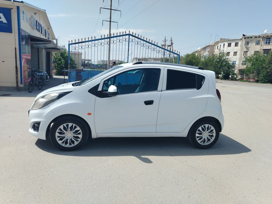 Спарк сотувда 2013 йил