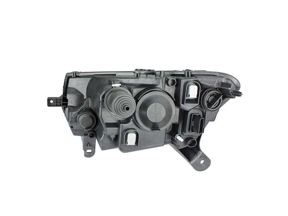 Фарове Фар за Дачия Логан MCV / Dacia Logan MCV 2013-17  ръчно рег.