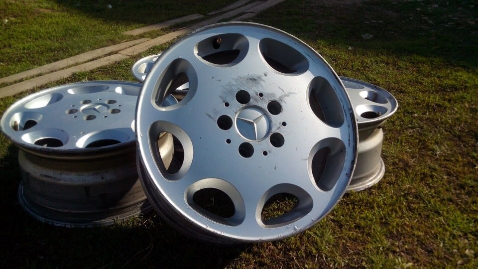 Диски на Mercedes R15