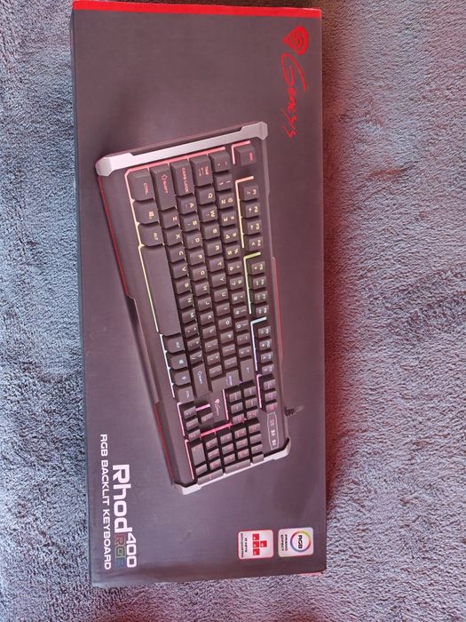 Tastatură Genesis