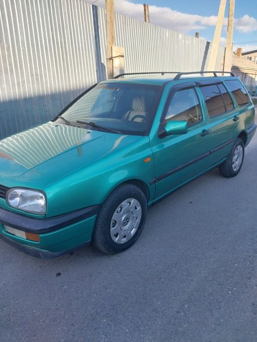 Гольф 3 1995гв  1.8 моно акпп