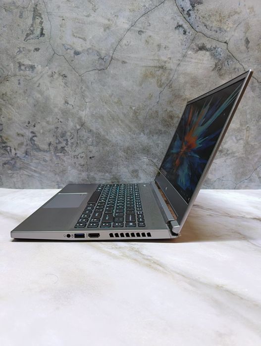 ACER PREDATOR RTX3060 Мощный игровой ноутбук.