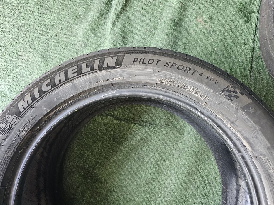 245 50 19 vara michelin