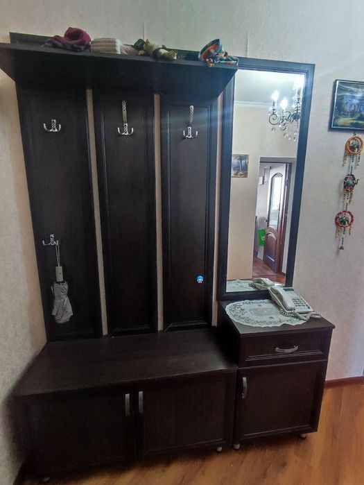 Продам мебель для прихожейю