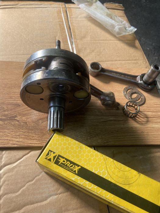 Колянов вал за Yamaha yz 250 2-t 1998 -2005