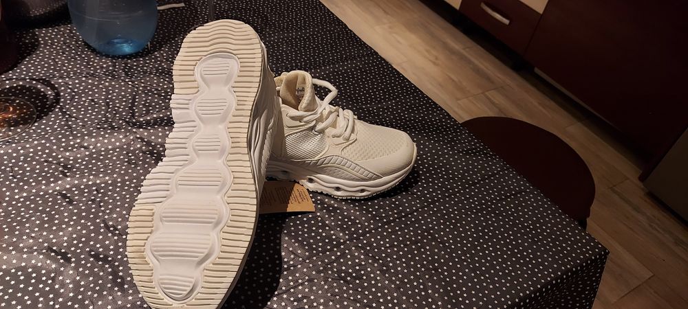 Adidas Australian  Marime36