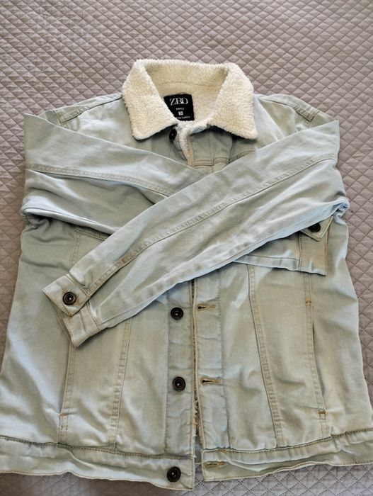 Продам джинсовую куртку