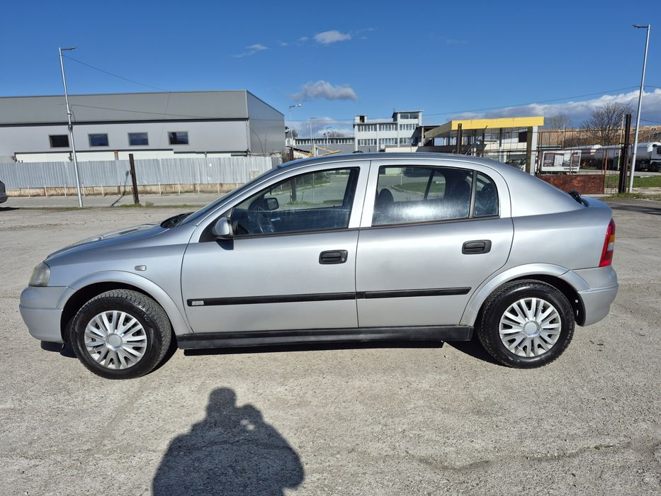 Опел Астра 1.6 Моно 75 Коня