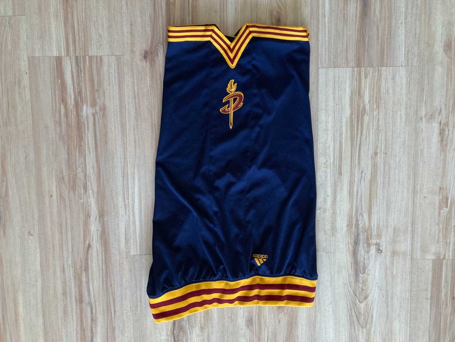 Адидас Adiads Cleveland Cavaliers NBA баскетболни къси панталони S / M