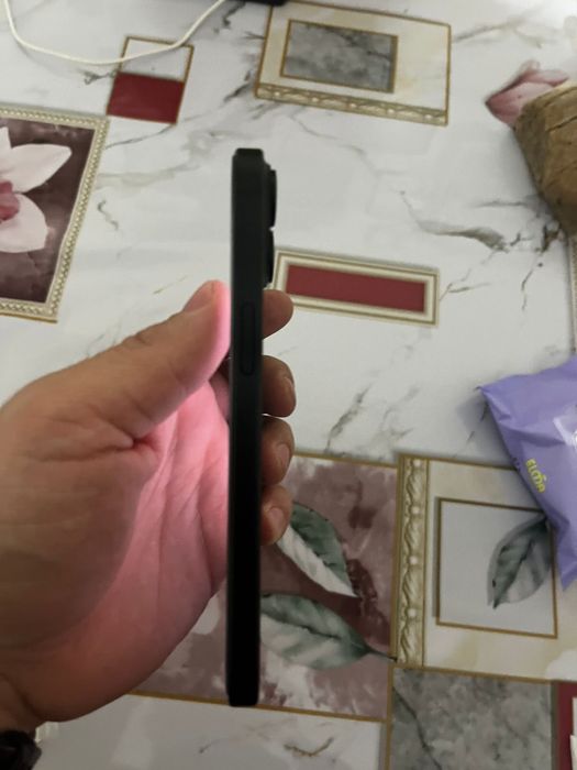Iphone 15 128 gb в хорошо состияние