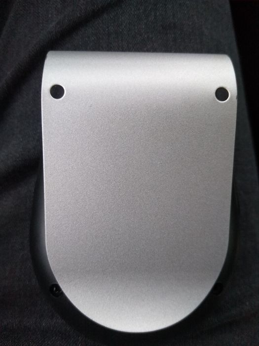 Built-in MIK & speaker Bluetooth