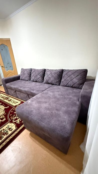 Продается диван в хорошем состоянии