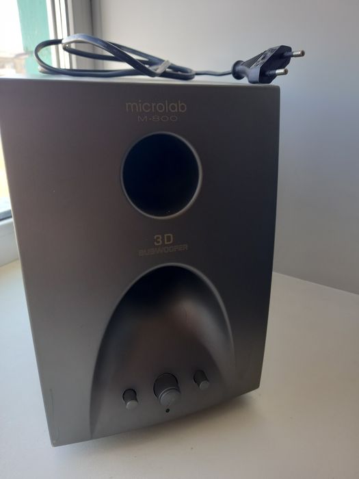 Продам сабвуфер.