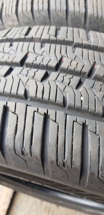 БУСОВИ ВСЕСЕЗОНИ-16цола-195/65-1бр.-90лв."CONTINENTAL "-като нови