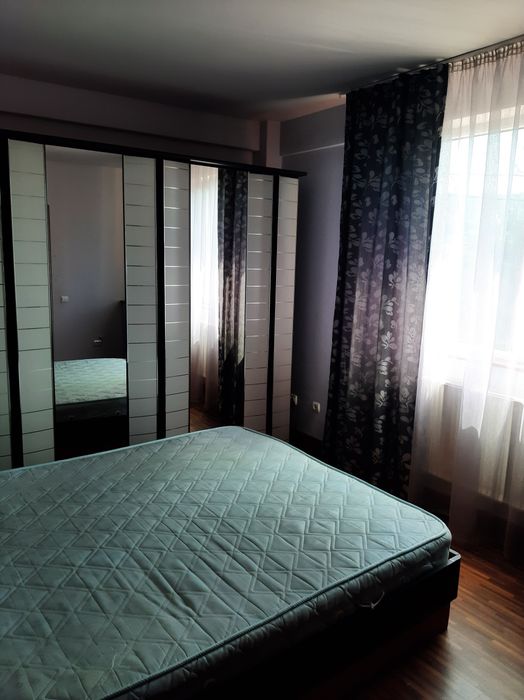Apartament 3 camere, Parcare, zona Hotel Diana