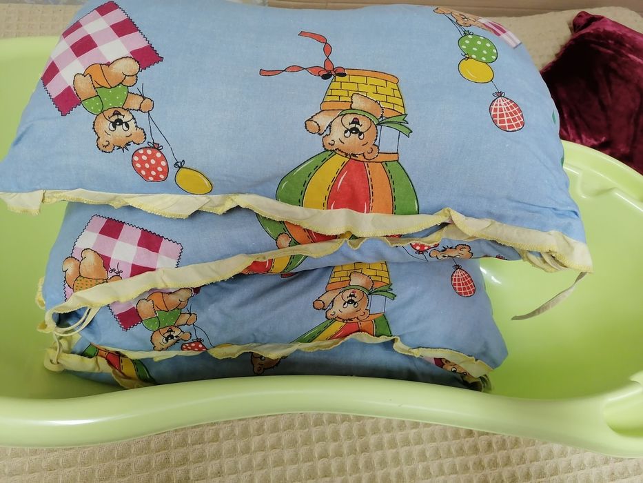 Бебешко корито и обиколник за кошара