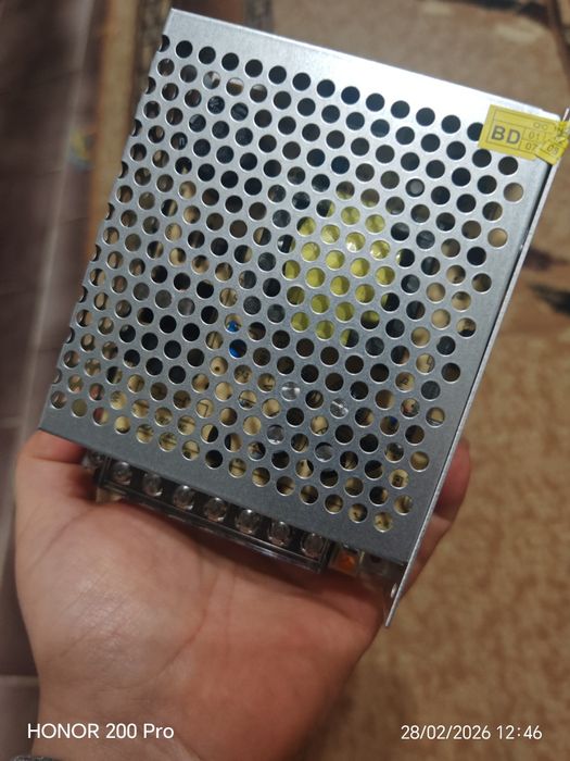 Импулсен захранващ блок