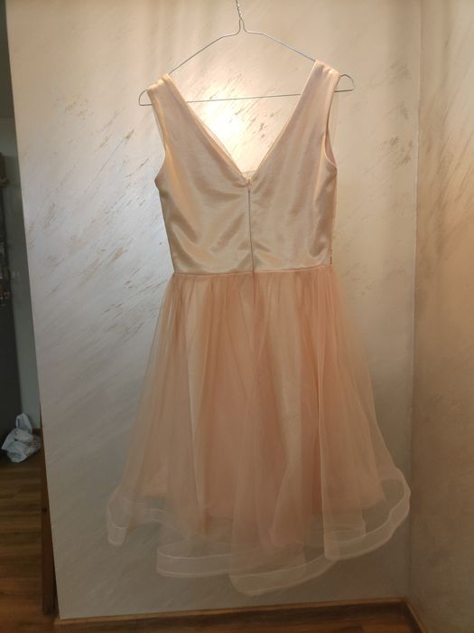 Официална рокля размер 36/S. Цвят пудра