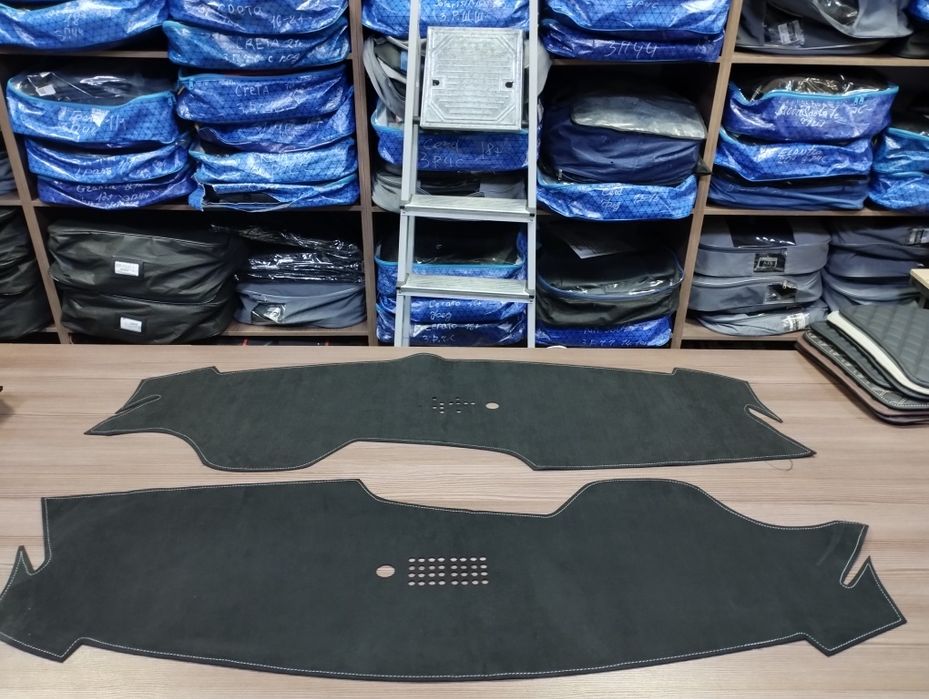 Накидки на панель Elantra 20-23