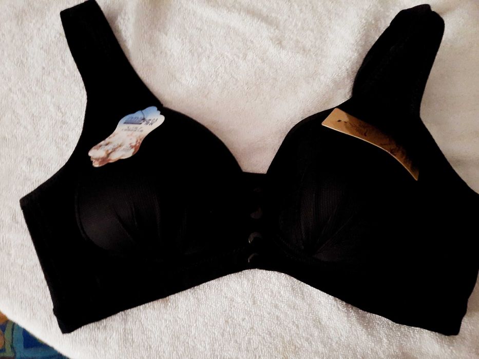 Продавам сутиени