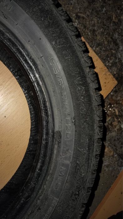 зимние шины в коммплекте